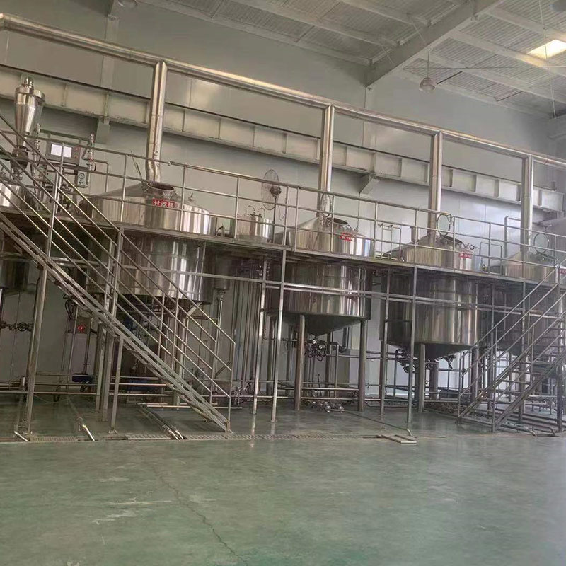 西宁精酿啤酒设备厂—平面布置、设备设计、制造、调试、培训等一条龙服务_COPY